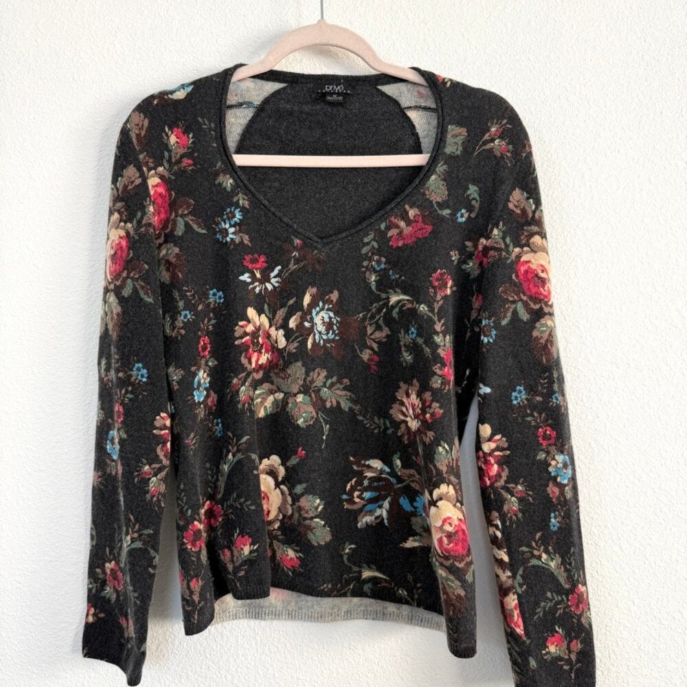 PRIVE Cashmere Floral V Neck Sweater Dark Romantic Cottagecore Size M